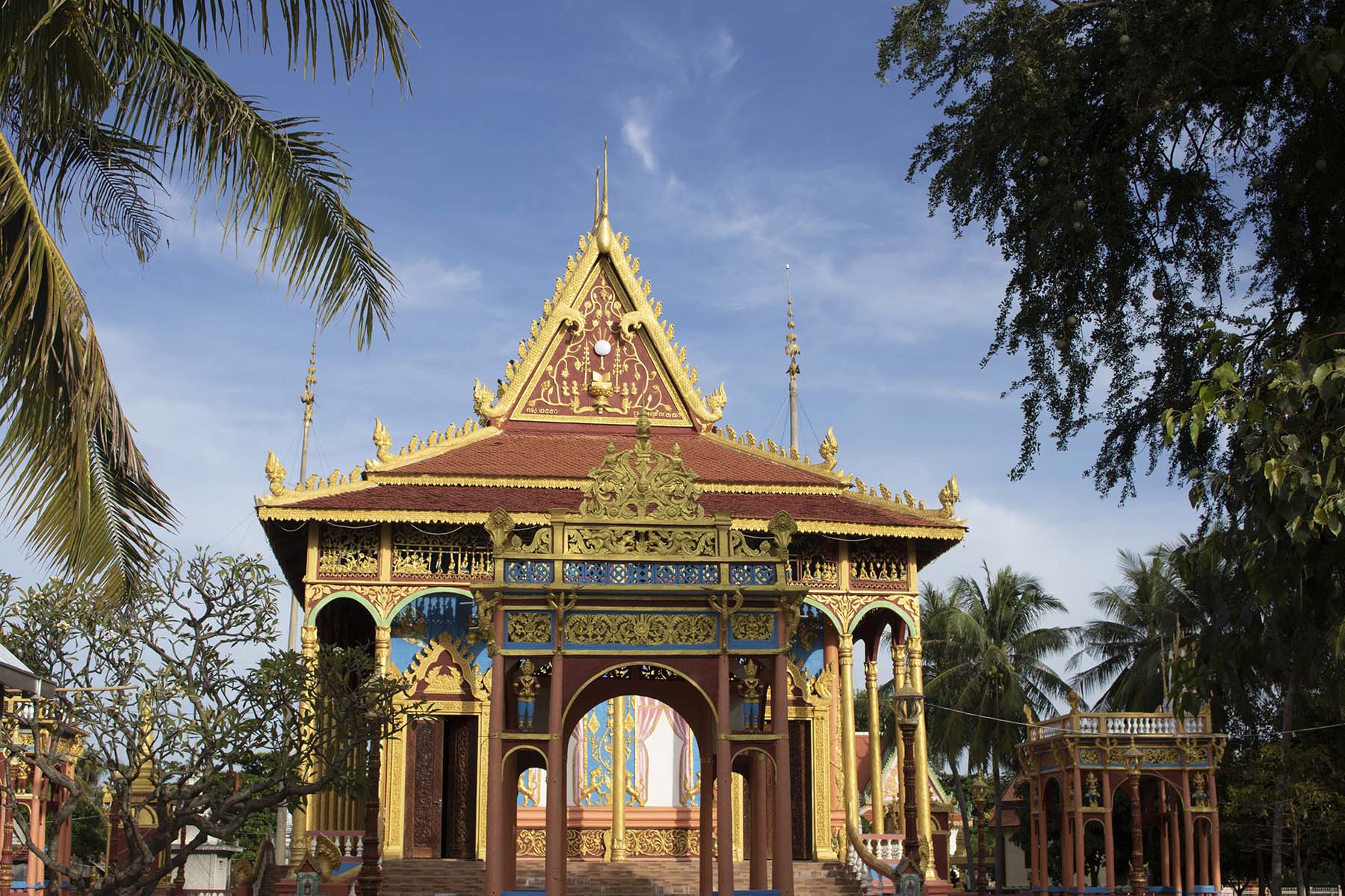 រូបលេខ១២