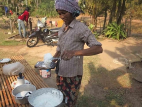 រូបលេខ១៣