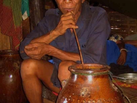  រូបលេខ២