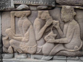  រូបលេខ១២