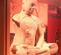 រូបលេខ១៧