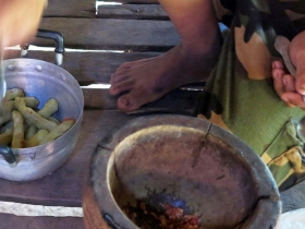រូបលេខ៤
