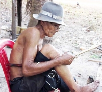 រូបលេខ១០
