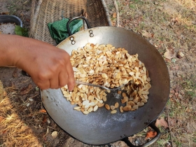 រូបលេខ៨