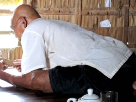 រូបលេខ៣