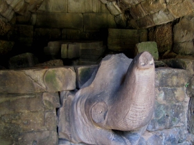 រូបលេខ៨