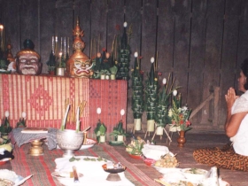 រូបលេខ១០