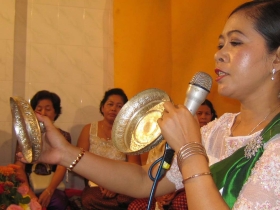 រូបលេខ៤