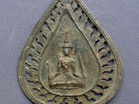 រូបលេខ១៨