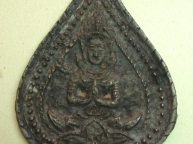 រូបលេខ៤