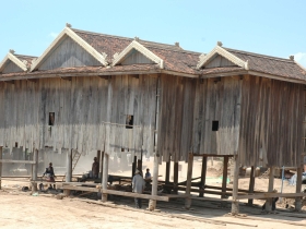 រូបលេខ៣