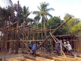 រូបលេខ១២