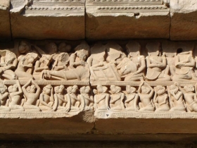 រូបលេខ៤