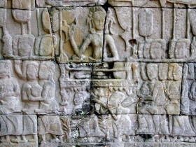 រូបលេខ៤