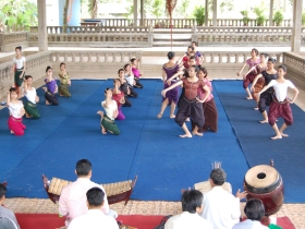 រូបលេខ១១