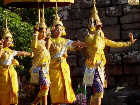 រូបលេខ២