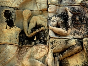 រូបលេខ៤