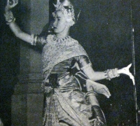 រូបលេខ៨