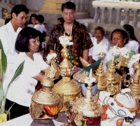 រូបលេខ១២