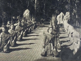 រូបលេខ៧