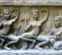 រូបលេខ១៨