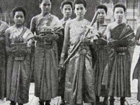 រូបលេខ៨