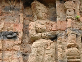 រូ​បលេខ៤