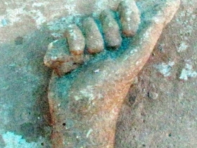រូបលេខ១០