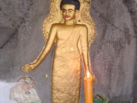 រូបលេខ១២