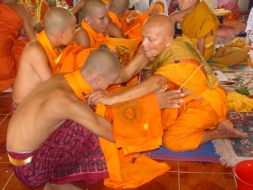 រូបលេខ៨