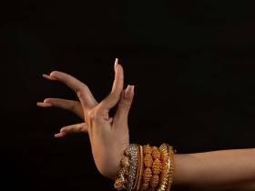 រូបលេខ២