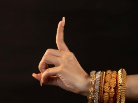រូបលេខ១