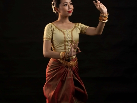 រូបលេខ១១