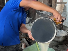 រូបលេខ១៨
