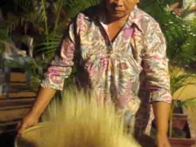រូបលេខ៤
